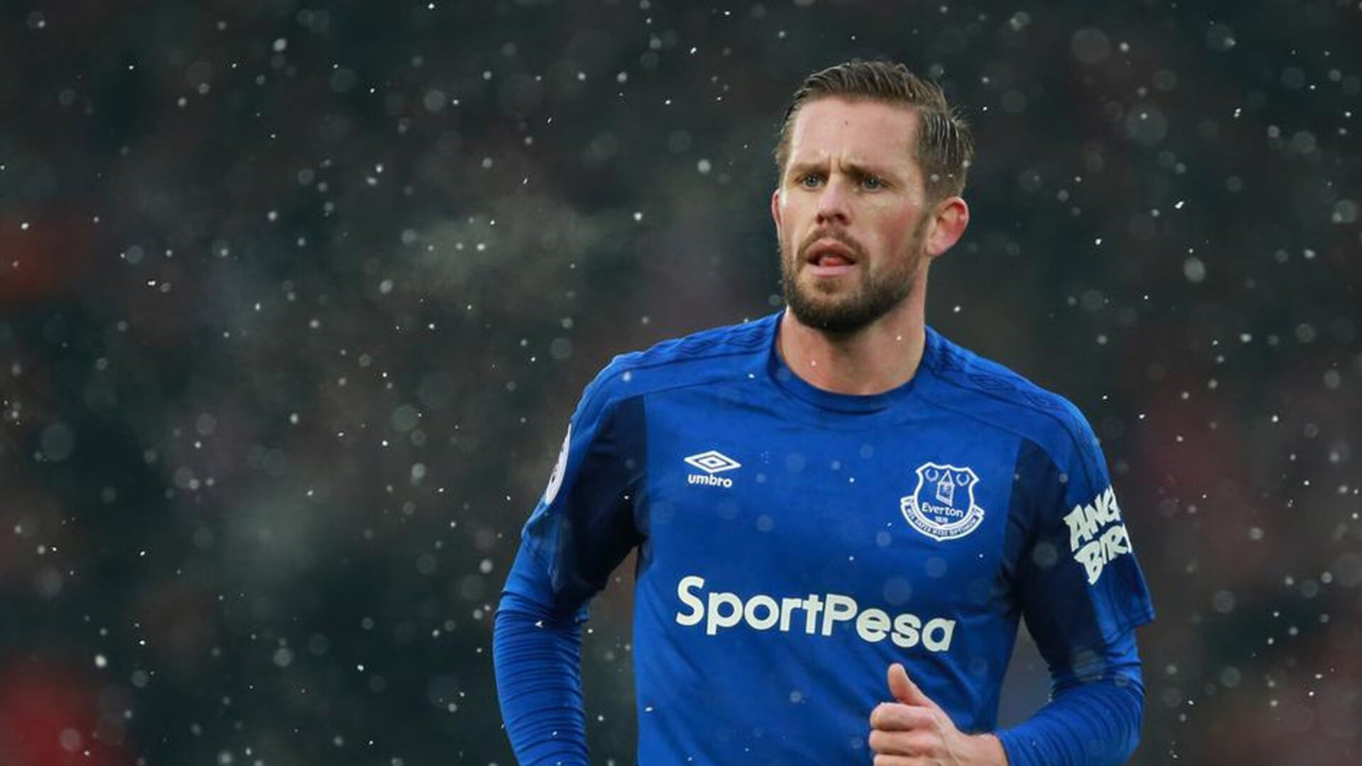 尼克斯压哨战胜公牛，全明星赛前哨战中布伦森末节爆发，纽约尼克斯与布鲁克林篮网