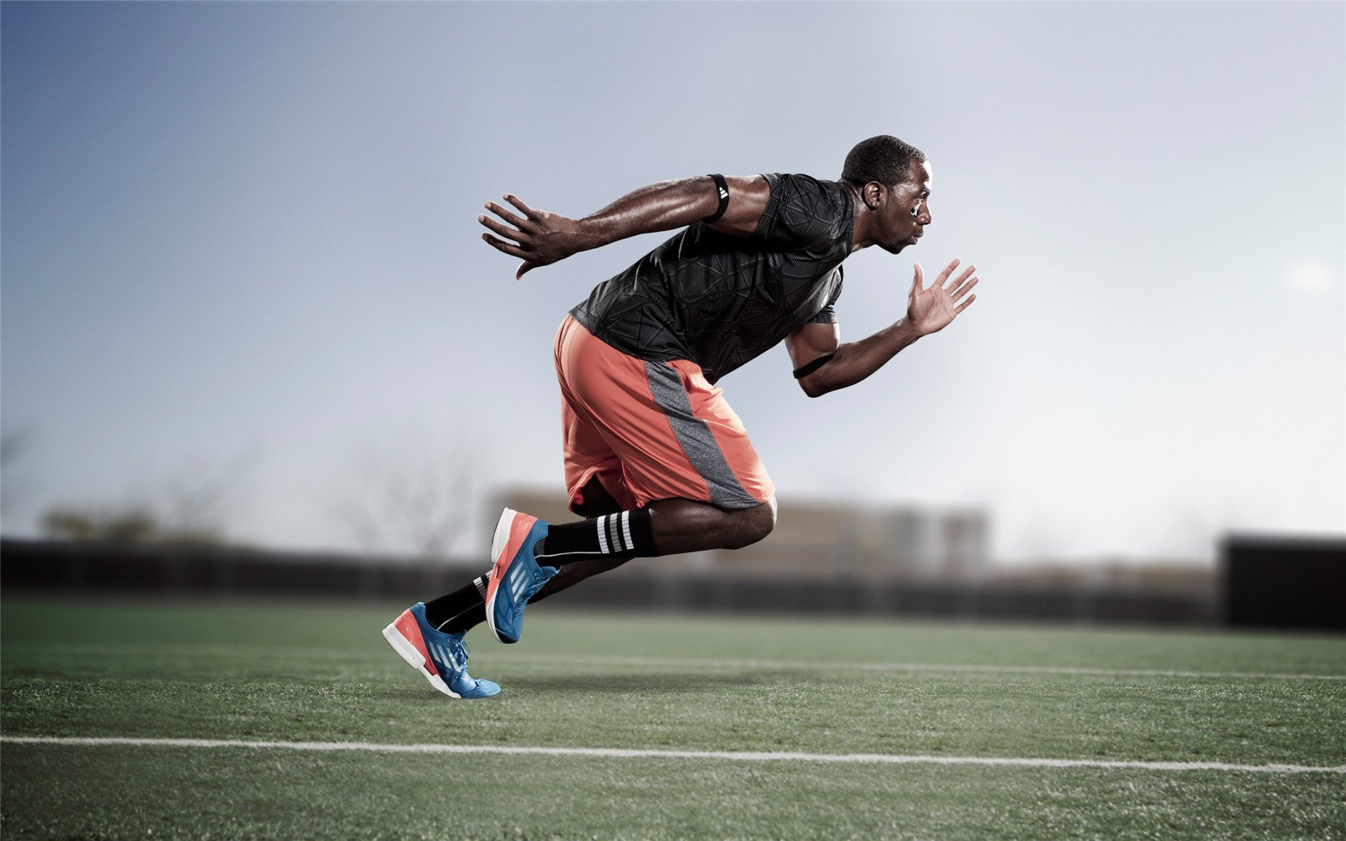 攀岩速度赛，挑战极限的快感爆棚，攀岩速度比赛发令